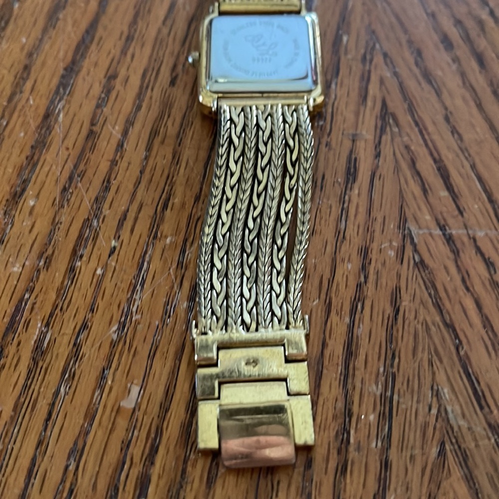 Colleen Lopez Watch View 6